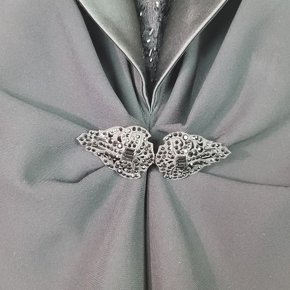 Kay Unger New York All Black plunge v-neck cocktail dress size 10 - Picture 9 of 13